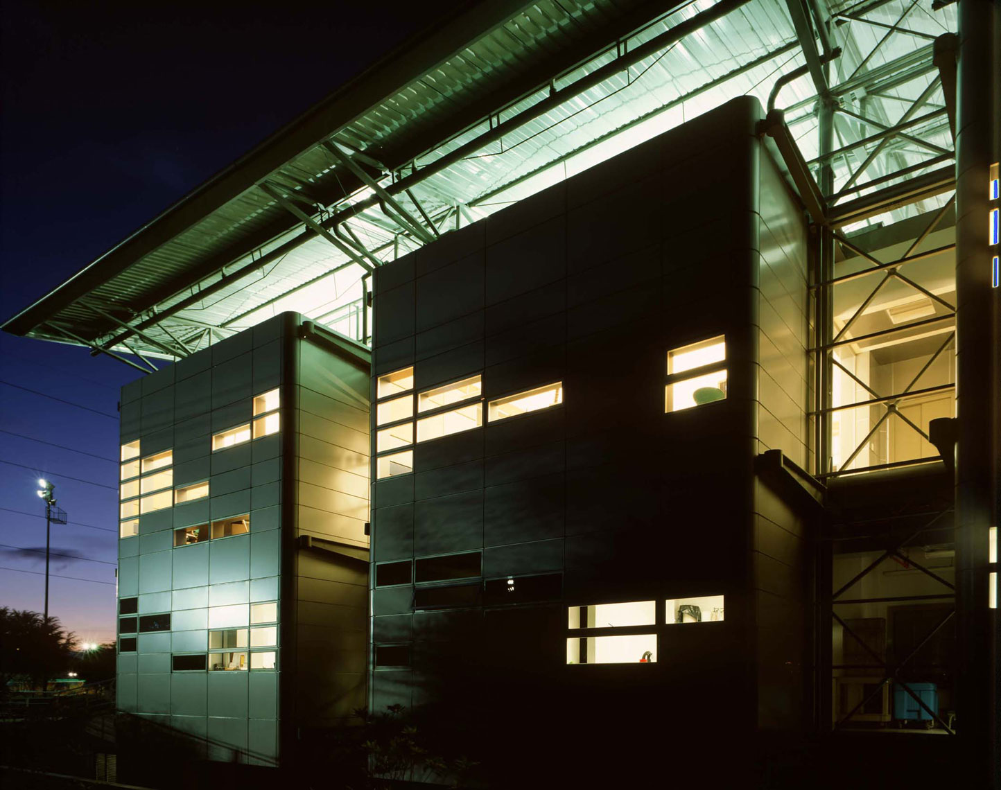 cef7
